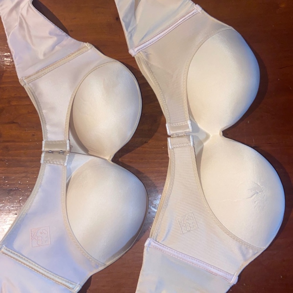 Strapless Adjustable Nude Bra
